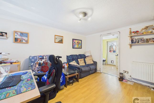 10 Prince Rupert Way, Newton Abbot photo 2