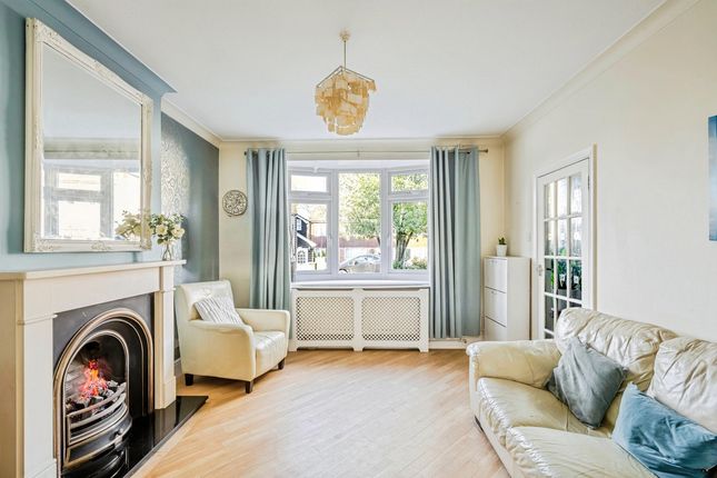 60, Cromwell Road, Brentwood photo 4