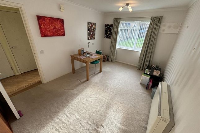 41, Clift House, Chippenham photo 4
