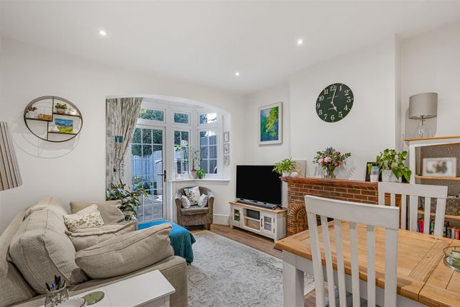 34, Sherwood Park Road, Sutton photo 2