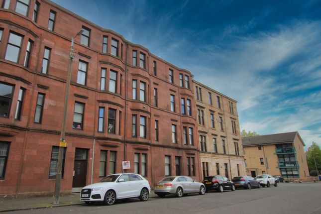 Thumbnail Flat to rent in Medwyn Street, Flat 2/2, Whiteinch, Glasgow