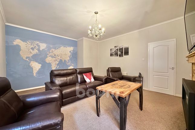 26, Head Street, Beith photo 4
