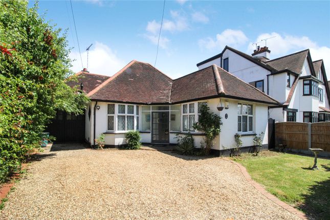 2-bed bungalow on 8, St. James Gardens, Essex, £600,000