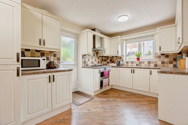 37, Lingmoor Drive, Lancashire photo 4