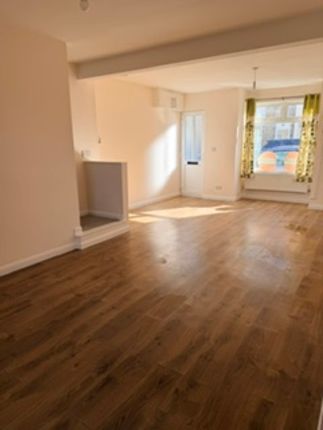 26, Castle Street, Queenborough Sheerness photo 4
