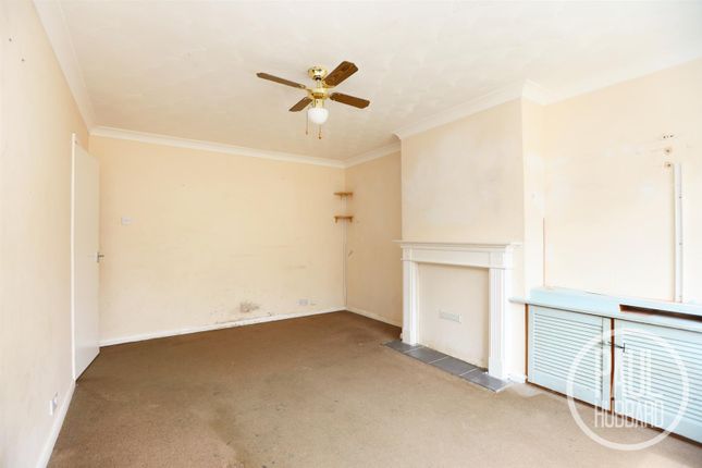 110, Dell Road, Suffolk photo 4
