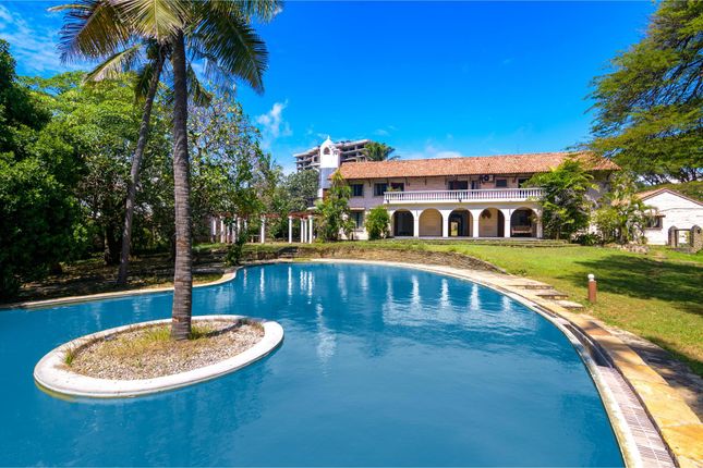 Thumbnail Villa for sale in Baobab Road, Nyali, Kenya