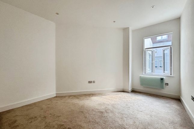 58 Providence House,, Bartley Way, Hampshire photo 3