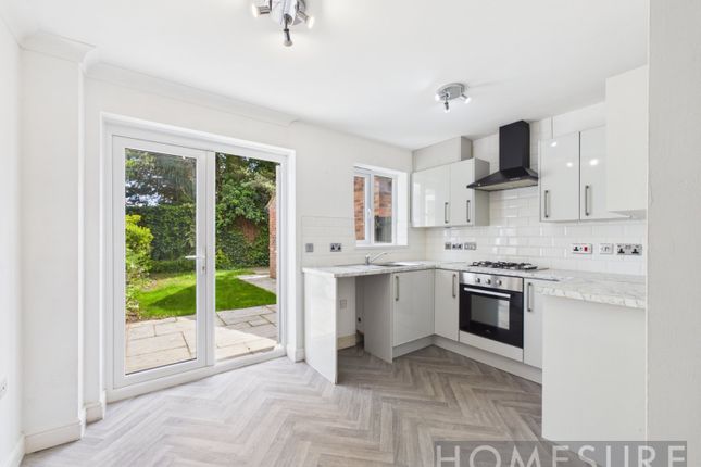 6, Stokes Close, Halewood photo 3