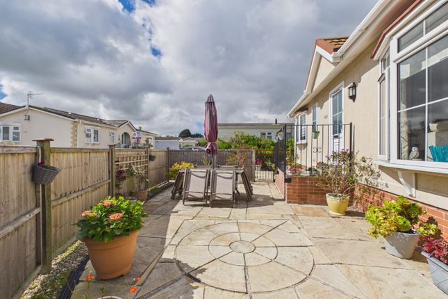 F25, Eastern Green Park Three, Penzance photo 2