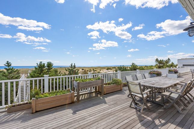 Property for sale in Dune Road, Westhampton Beach, Ny, 11978
