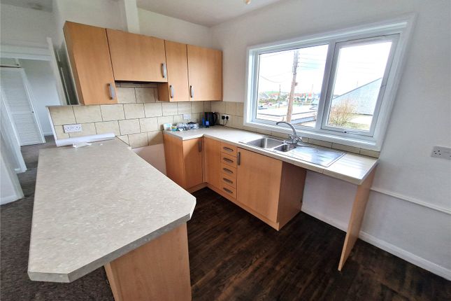 7, St Michaels Road, Bude photo 2