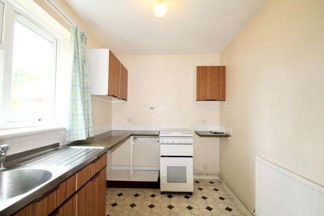 STI250391, 34, Burgess Walk, St. Ives photo 3
