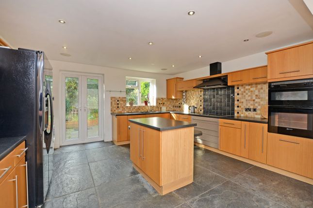 28, Southern Road, Camberley photo 2