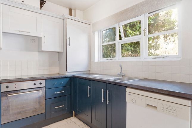 24 Alice Lane, London photo 2