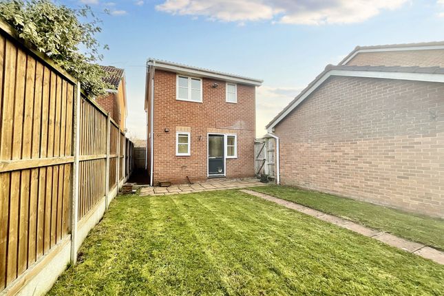 125 Lambourn Drive, Crewe photo 4