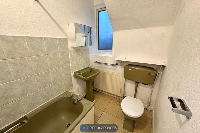 Flat, Derby Road, Nottingham photo 4