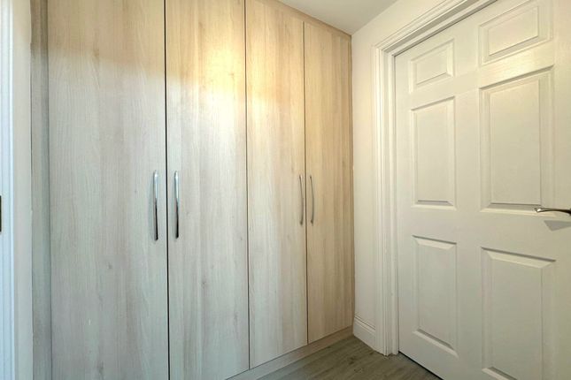 Flat 2, 62, Spencer Road, Harrow photo 3