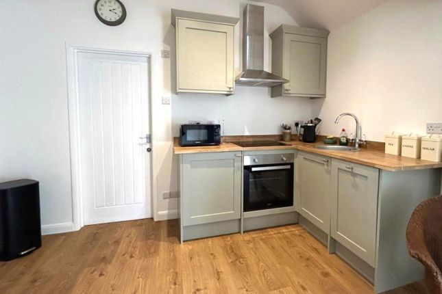 The Cottage, Frimstone,, Longmoor Road, Liphook photo 4