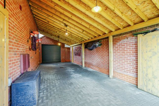 43, Horley Drive, Banbury photo 2