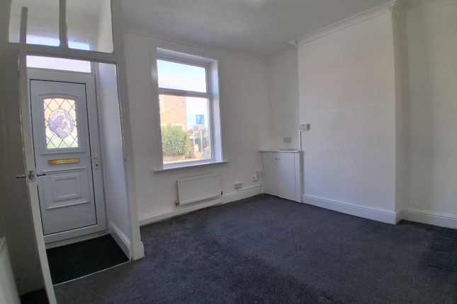 225 Cog Lane, Cog Lane, Burnley, BB11 5JT, Burnley photo 3