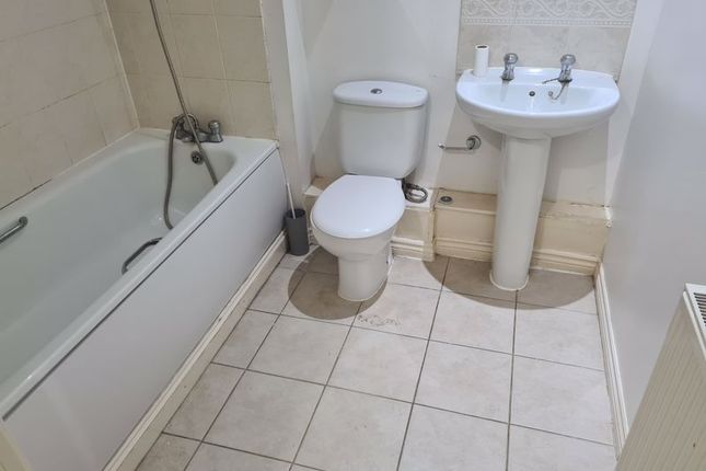 Flat for sale in Orchestra Court, Symphony Close, Edgware, Middlesex