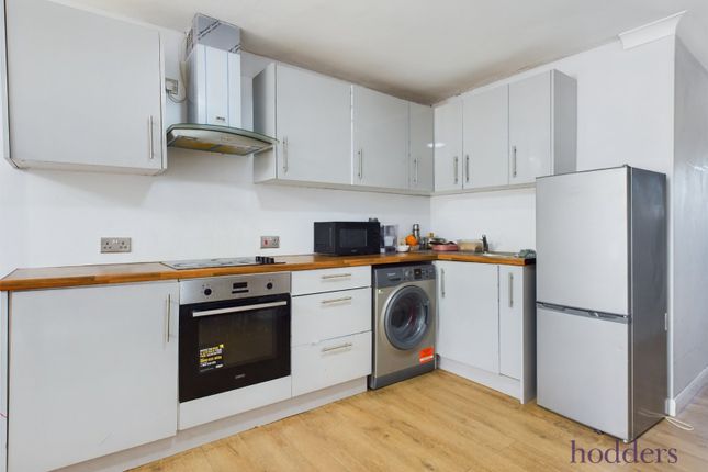 14, Fitzrobert Place, Surrey photo 2