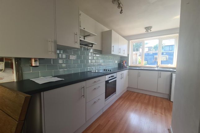95, Shaws Avenue, Warrington photo 4