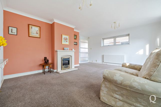 68, Minterne Avenue, Kent photo 2