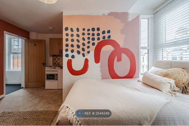 Example Of A Studio At 23 Charlotte Street