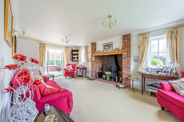5, Marley Mount Crescent, Market Drayton photo 3