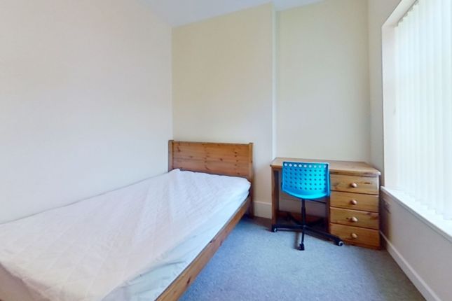 Shared accommodation to rent in New Park Terrace, Treforest, Pontypridd