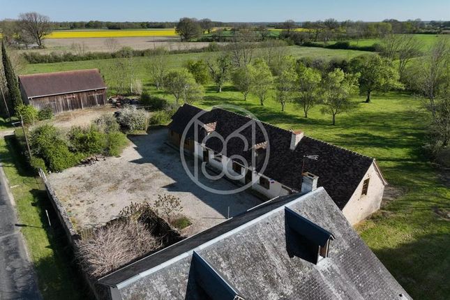 Thumbnail Property for sale in Archigny, 86210, France, Poitou-Charentes, Archigny, 86210, France