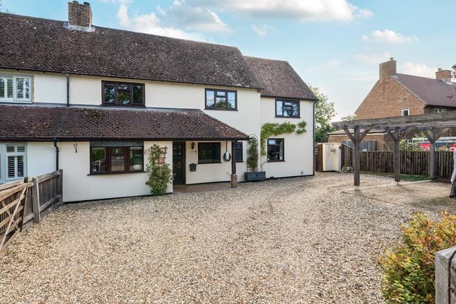 The Nuthatch, Headley, Thatcham photo 2