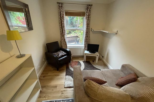 2 Old Vicarage Place, Bristol photo 2