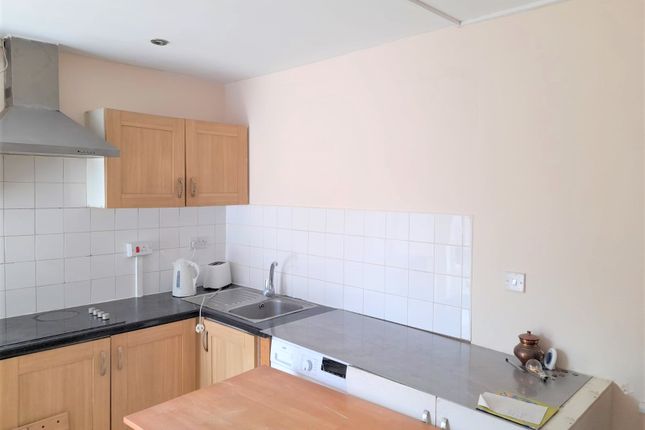 Thumbnail Flat to rent in Ground Floor, Hounslow