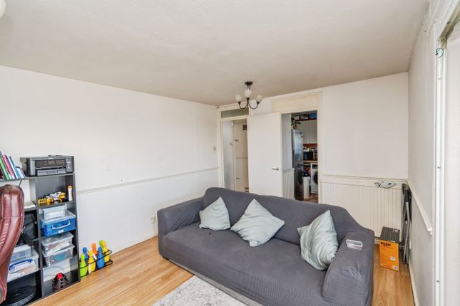 49 St. Cecilias, Okement Drive, Wolverhampton photo 4