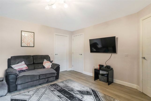 4, Lady Bells Place, Airdrie photo 4