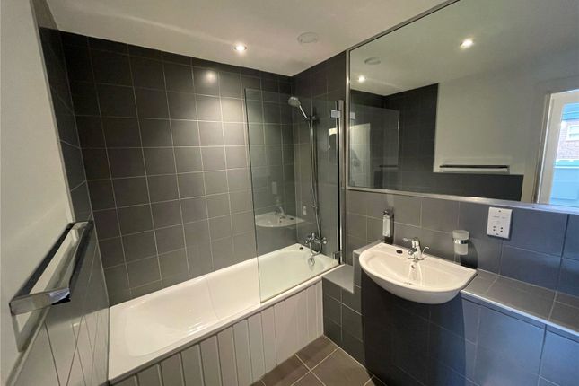 14, St. Giles Court, Wrexham photo 4
