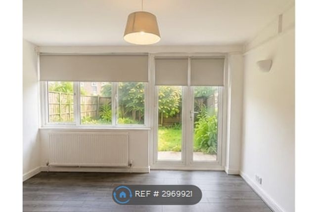 Flat, Webheath Netherwood St, London photo 2