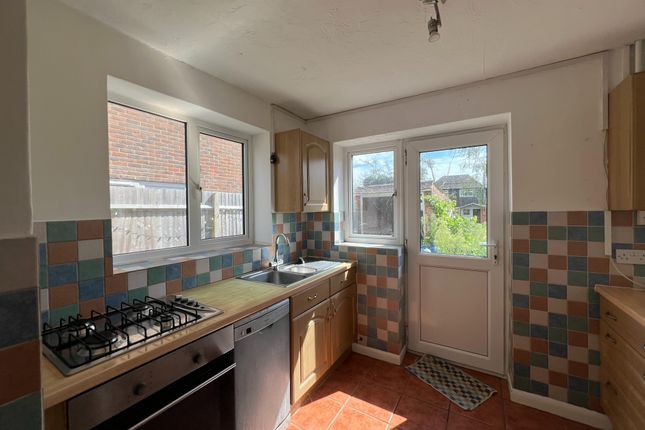 4, Hawkswood Drive, Hailsham photo 4