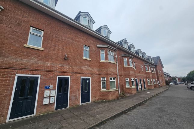 2-bed house on Apartmen, Laindon Road, Manchester, £1,100/mo