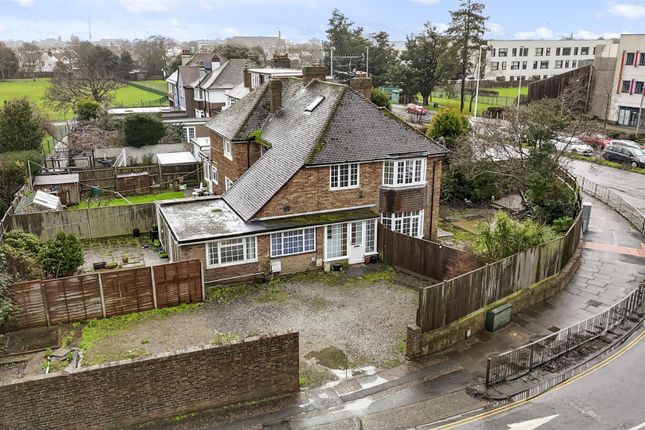 2, Sompting Avenue, Worthing photo 2