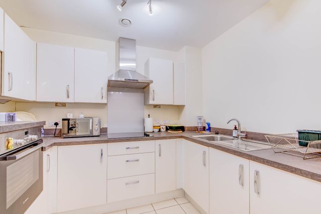 Flat for sale in Recreation Road, Bromsgrove, Worcestershire