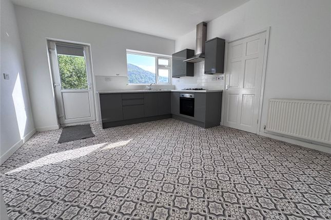 56, Primrose Street, Rhondda Cynon Taff photo 2