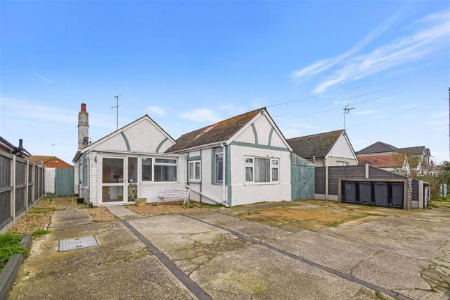 Bungalow for sale in Bentley Avenue, Herne Bay