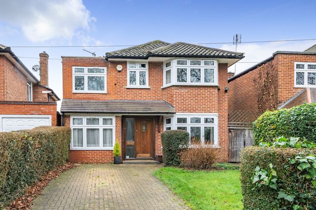 Thumbnail Detached house for sale in Lonsdale Drive, Enfield