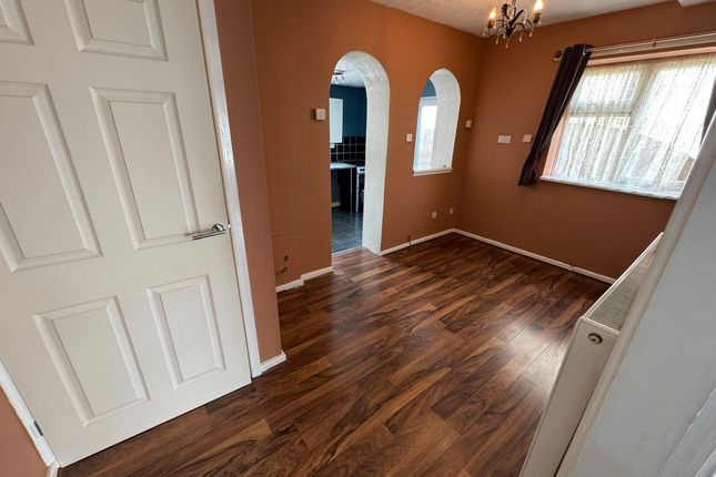 13 Beeches Road, Walsall photo 5