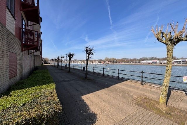Flat, 2, Victoria Mansions, Ashton-on-ribble photo 3