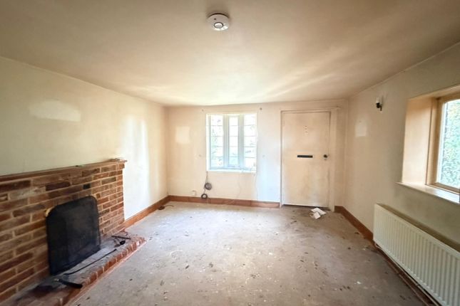 10, White Elm Road, Bury St. Edmunds photo 2